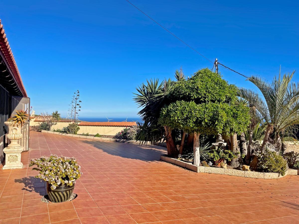 Exquisite Rural House With Garden, Pool And Sea Views Villa Arico Viejo Eksteriør billede