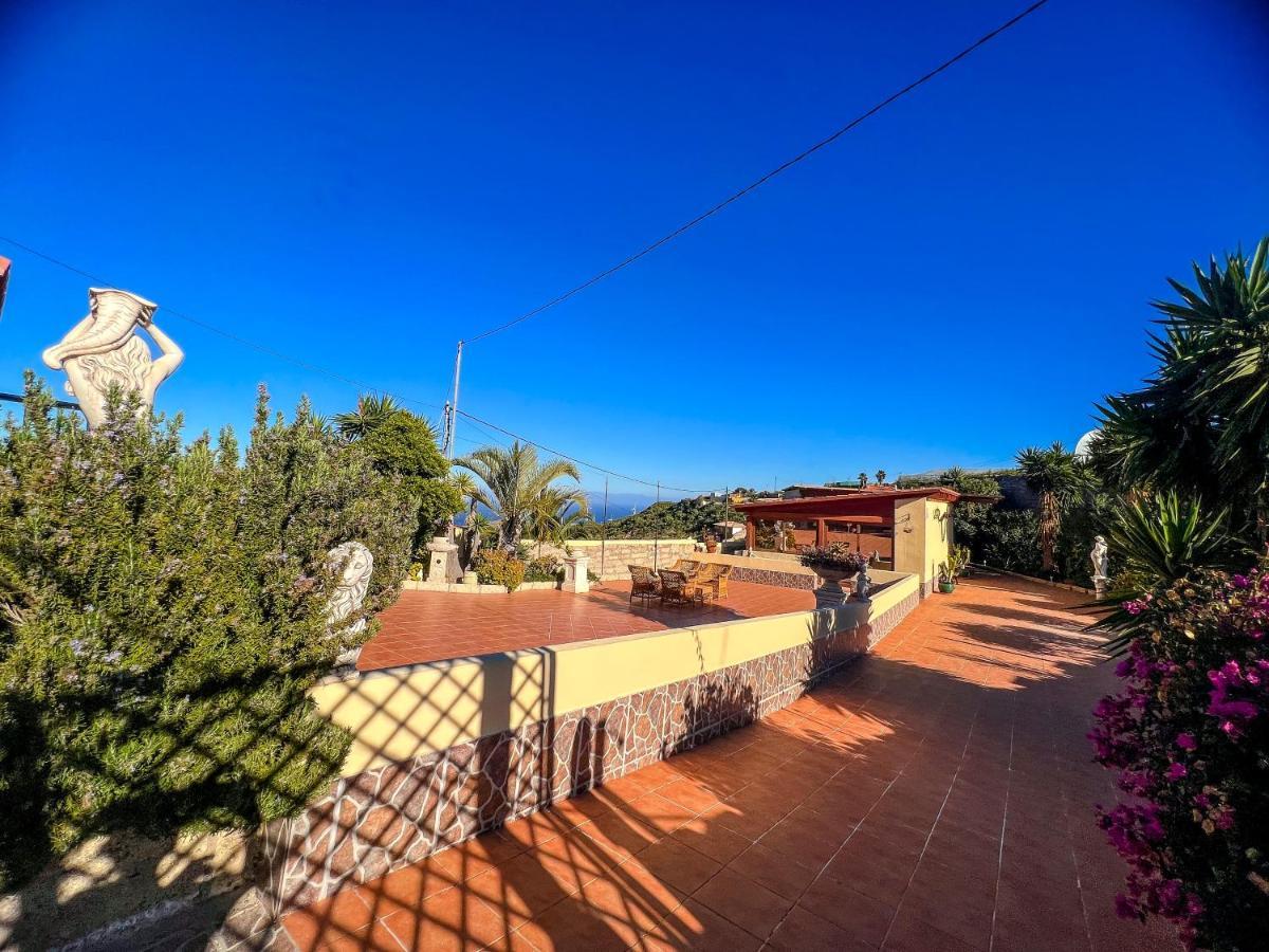 Exquisite Rural House With Garden, Pool And Sea Views Villa Arico Viejo Eksteriør billede