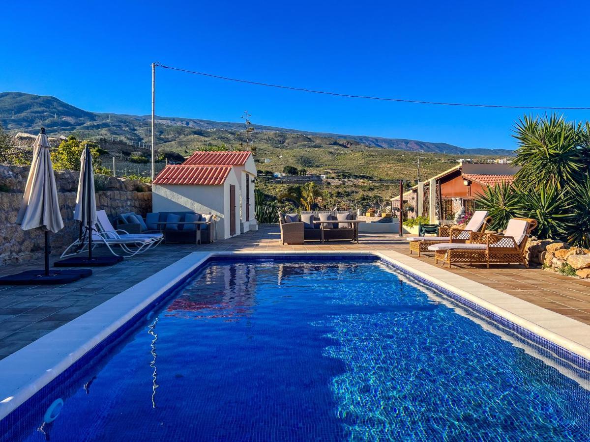 Exquisite Rural House With Garden, Pool And Sea Views Villa Arico Viejo Eksteriør billede