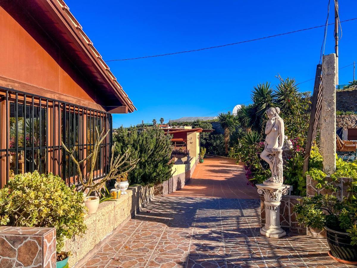 Exquisite Rural House With Garden, Pool And Sea Views Villa Arico Viejo Eksteriør billede