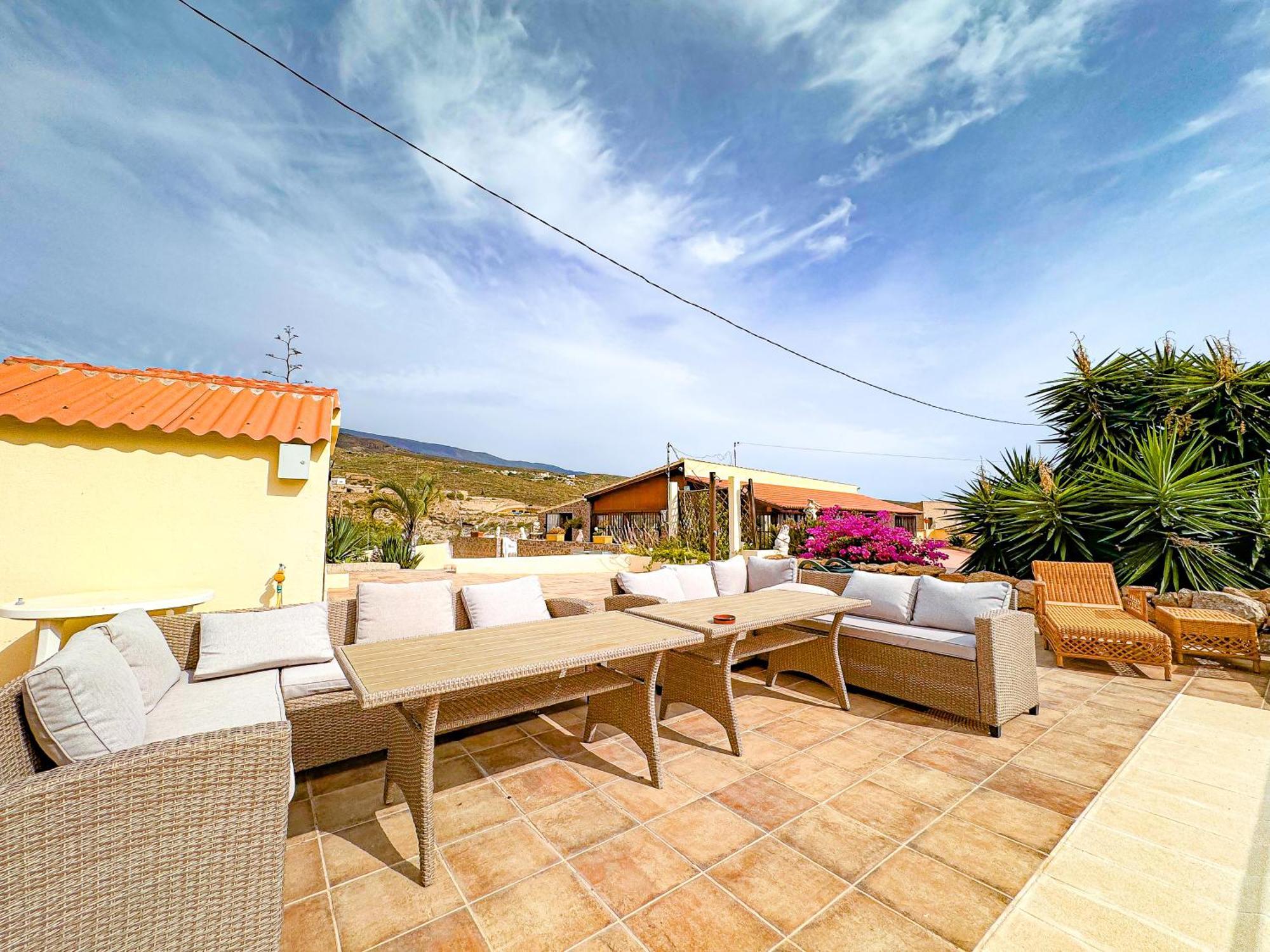 Exquisite Rural House With Garden, Pool And Sea Views Villa Arico Viejo Eksteriør billede